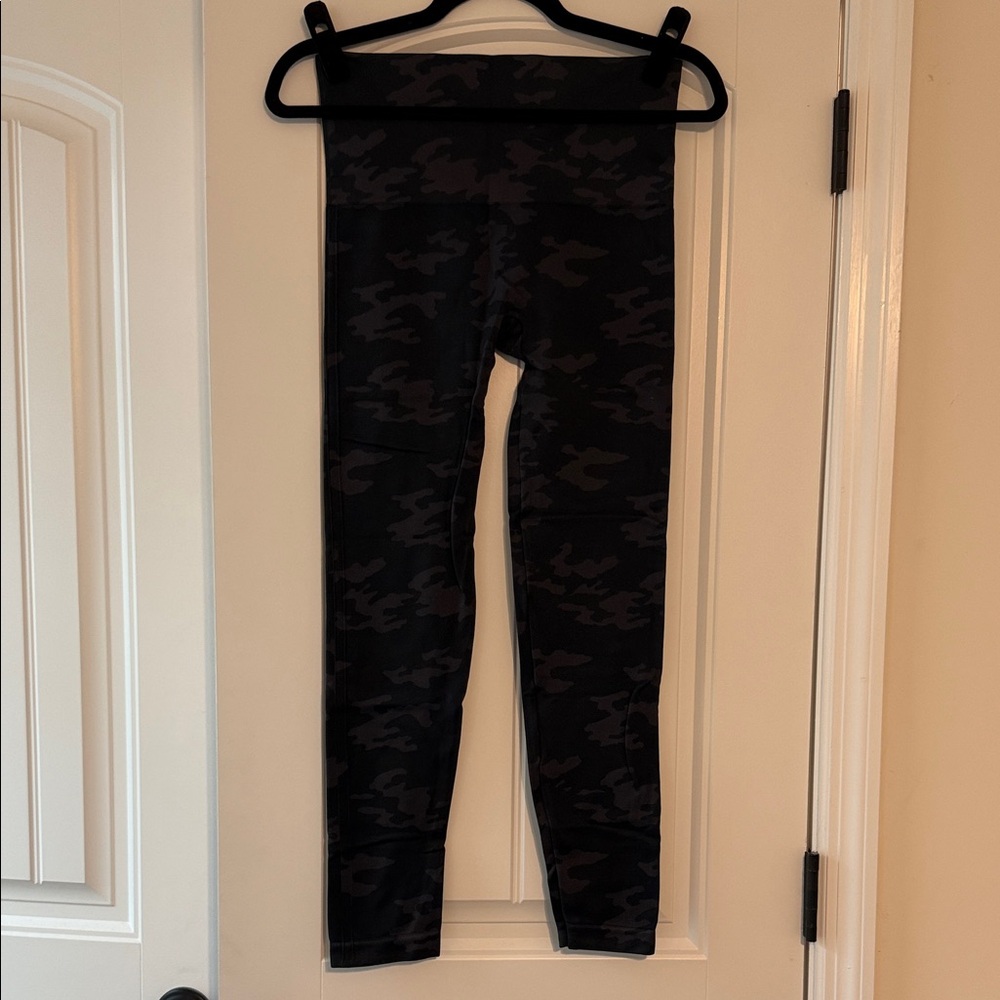 SPANX Camo Leggings